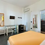 Bed & Blues 3*