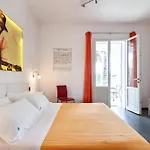 Bed & Blues Oda ve Kahvaltı 3*