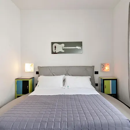 Bed & Breakfast Bed & Blues *
