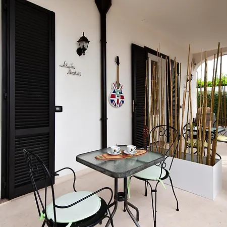 Bed & Blues Torre Lapillo