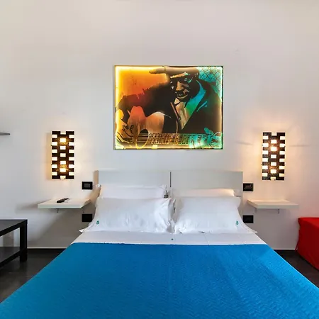Bed & Breakfast Bed & Blues *