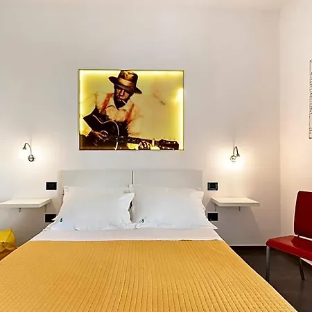 Bed & Blues 3*
