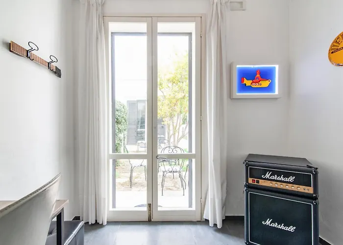 Bed & Blues Bed & Breakfast